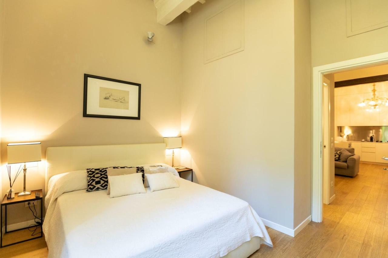 Santa Croce Luxury 2 Bedroom Firenze Esterno foto